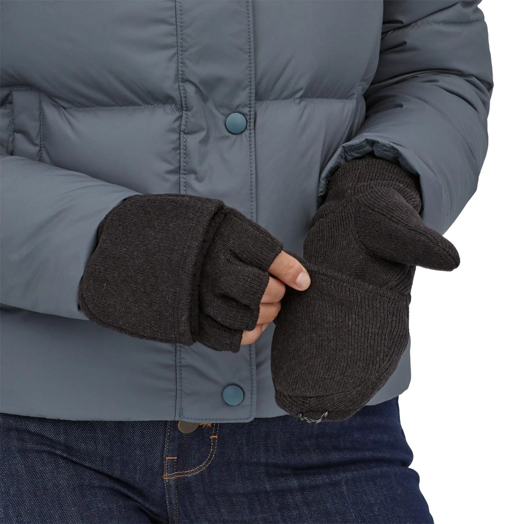 Better Sweater™ Gloves in Black | Patagonia Bend