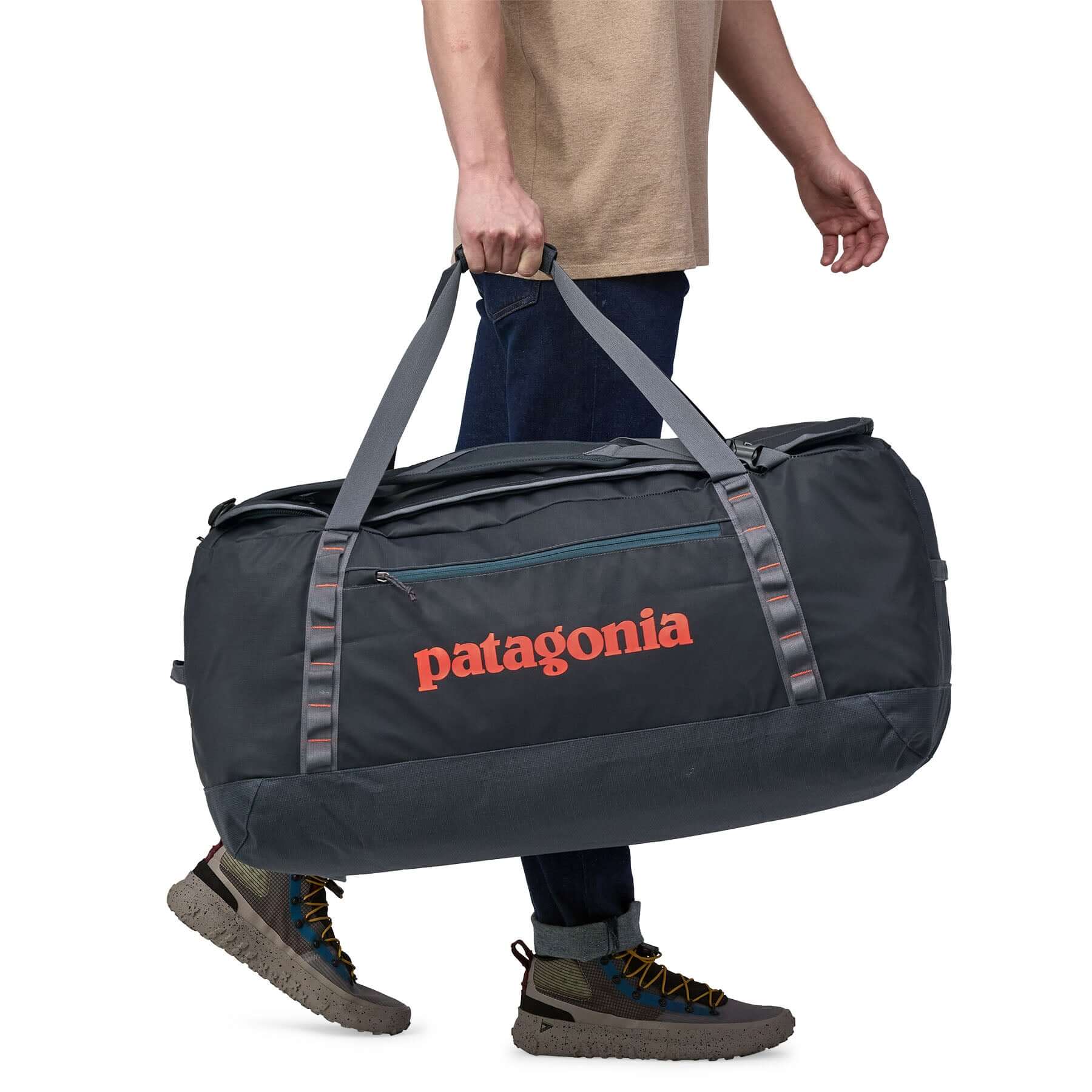 Ransel Lubang Hitam Patagonia 100LRansel Lubang Hitam Patagonia 100L  