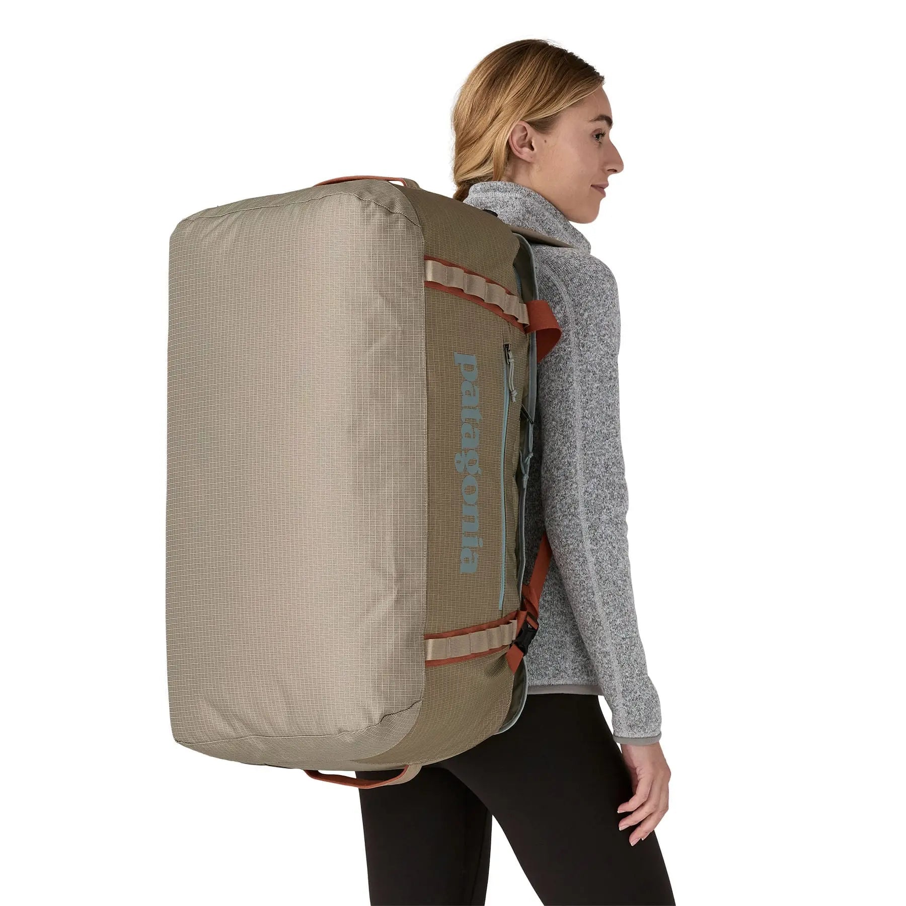 Black Hole® Duffel 70L in Seabird Grey | Patagonia Bend