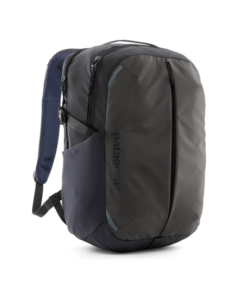 Refugio Daypack 26L in Smolder Blue | Patagonia Bend