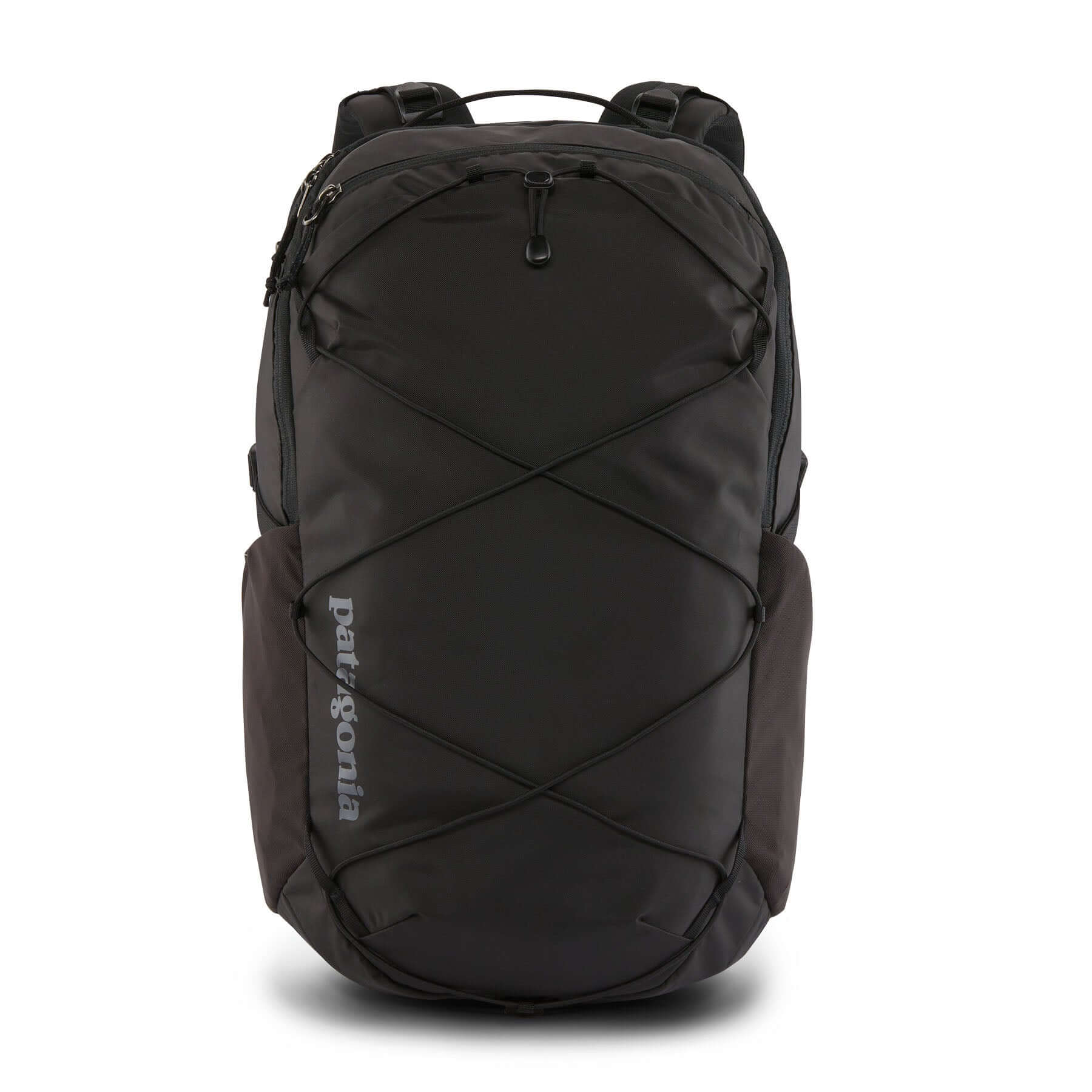 Refugio Daypack 30L in Black | Patagonia Bend