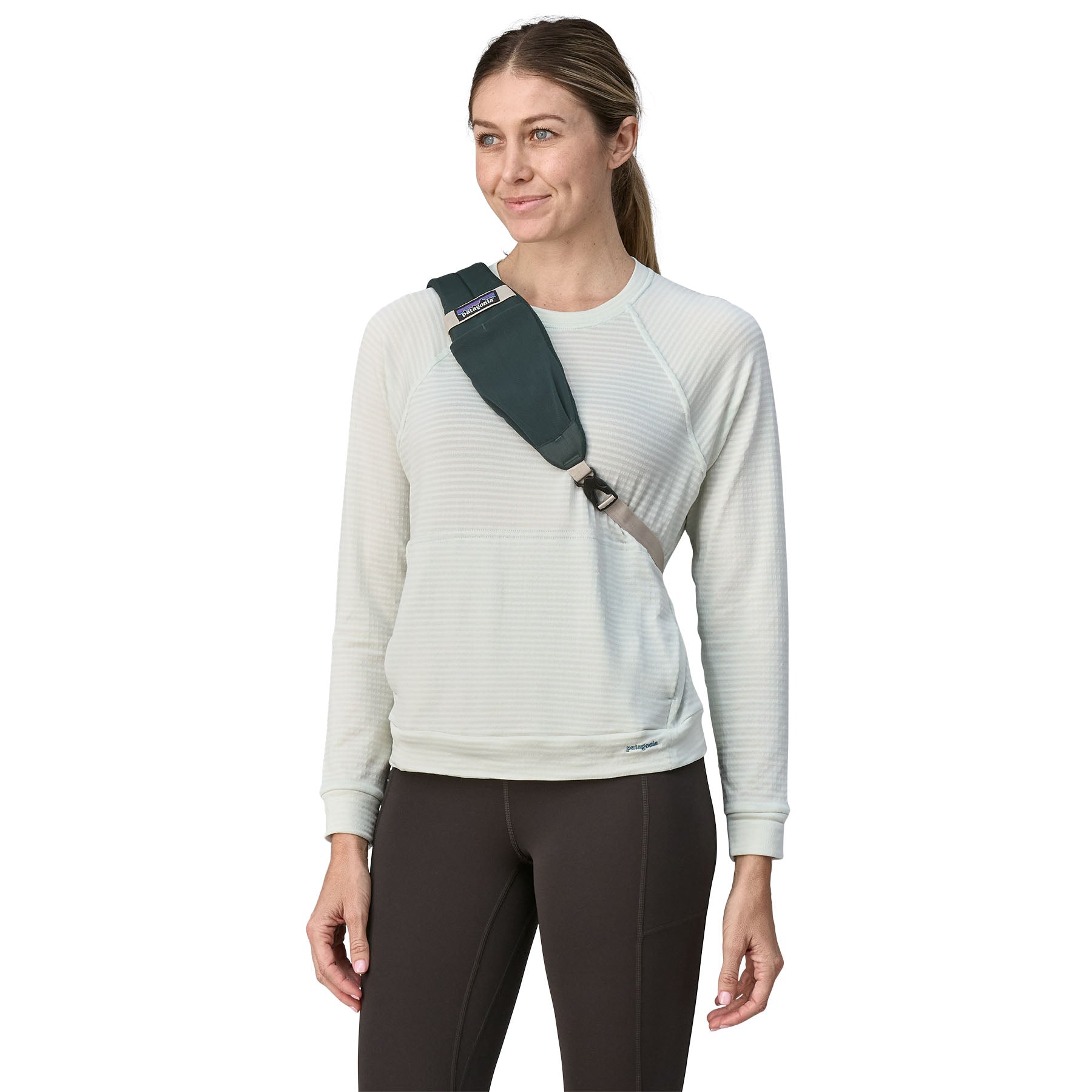 Ultralight Black Hole Sling in Nouveau Green | Patagonia Bend