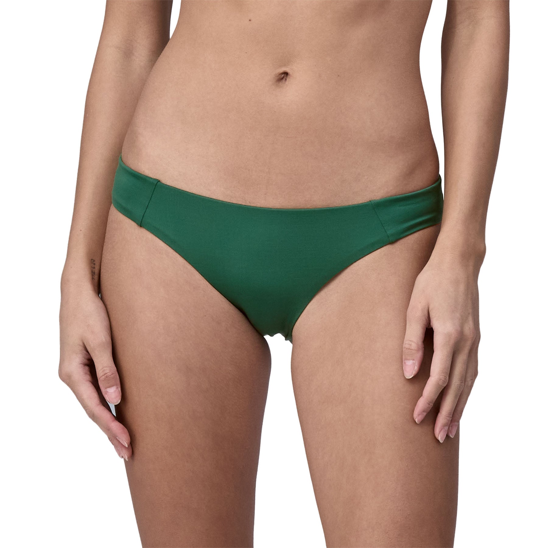 Women's Sunamee Bottoms in Conifer Green | Patagonia Bend